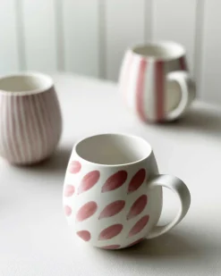 Robert Gordon Mugs & Cups-Hug Me Mugs / Rose Brush