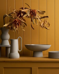 Robert Gordon Jugs-Poet’s Dream Jug / Cashmere